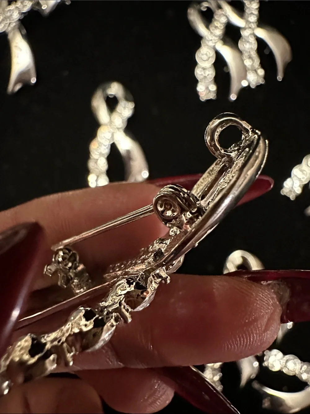 Silver & Crystal Ribbon Hope Awarness Brooch/Pendants - Pack of 16